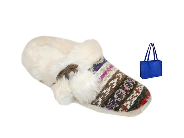 Dearfoams Women's Fairisle Clog with Poms Slipper with Tote NWT