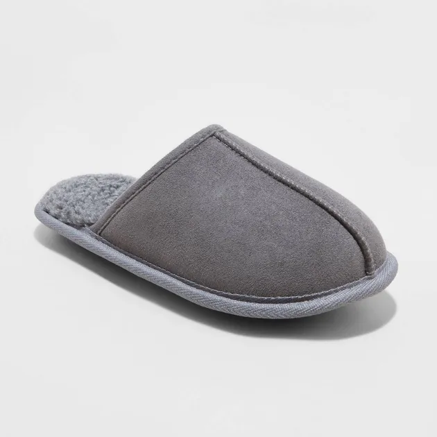 Cat & Jack Boys Ellis Scuff Slippers 88498266 M