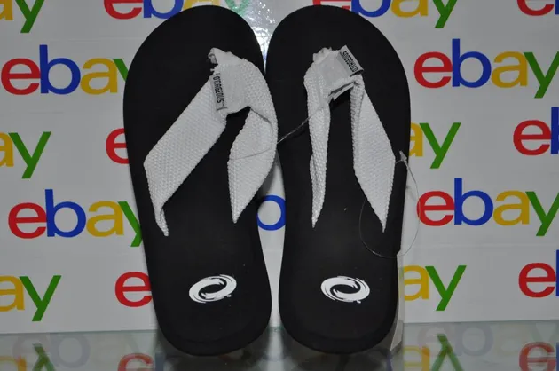 O'Rangerous Girls Flip Flop White Strap Black Soles NWT