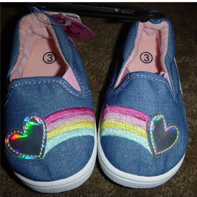 Baby Infant Girls Pull On Chambray Casual Shoes Size 3 4 Hearts & Rainbows NWT